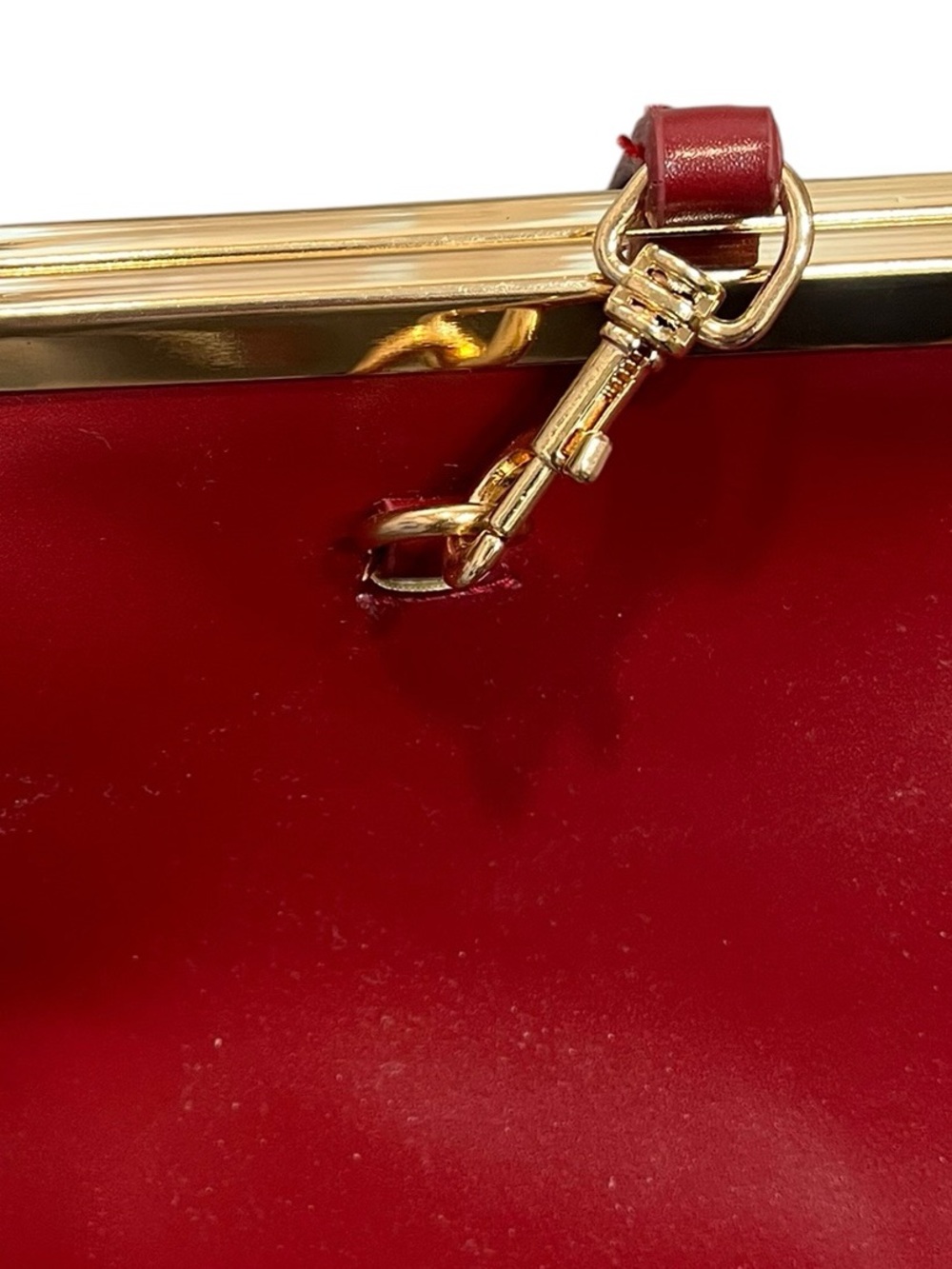 Burgundy Red Kiss Lock Bag/Purse with Shoulder Strap and Gold Toned Hardwar - Picture 5 of 8